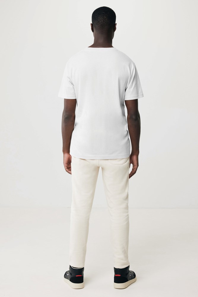 IQONIQ Kakadu relaxed T-Shirt aus recycelter Baumwolle