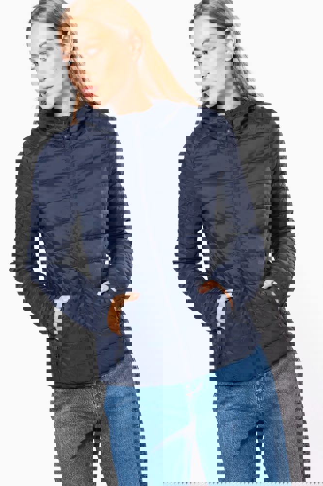 K6111 - Leichte Damen-Steppjacke mit Kapuze K6111 - Leichte Damen-Steppjacke mit Kapuze