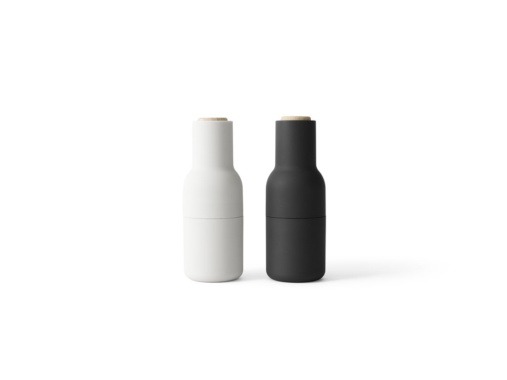 menu Bottle Grinder Ash Carbon mit Holzrad 2er SET Salz- und Pfeffermühle