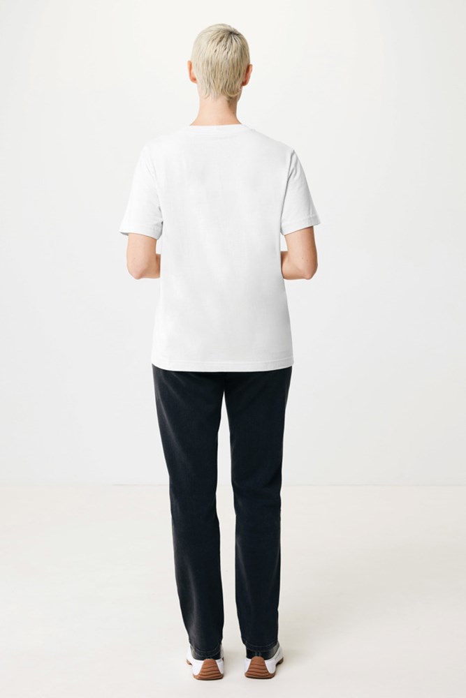 IQONIQ Kakadu relaxed T-Shirt aus recycelter Baumwolle