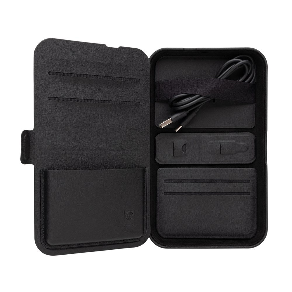 Swiss Peak Travel-Case aus RCS rec. PU mit 3-in-1-Charger